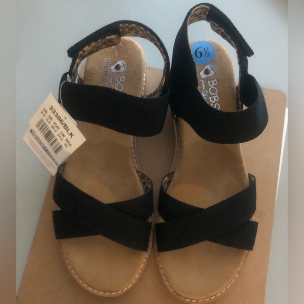 Bobs from skechers, memory foam sandals